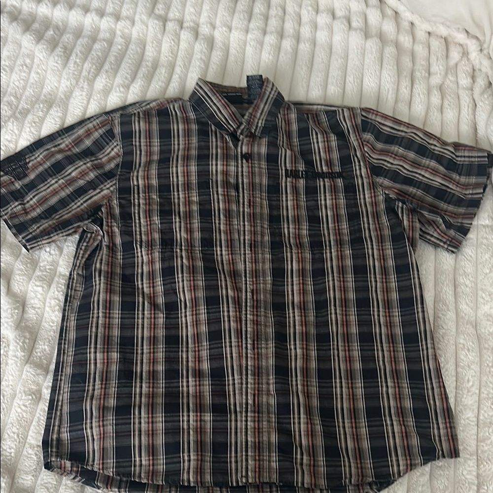 Harley-Davidson Black and Red Casual Button Down Shirt